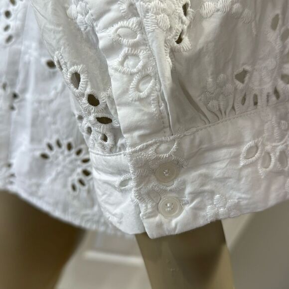 PURE COLLECTION EYELET TOP. - Picture 3 of 7